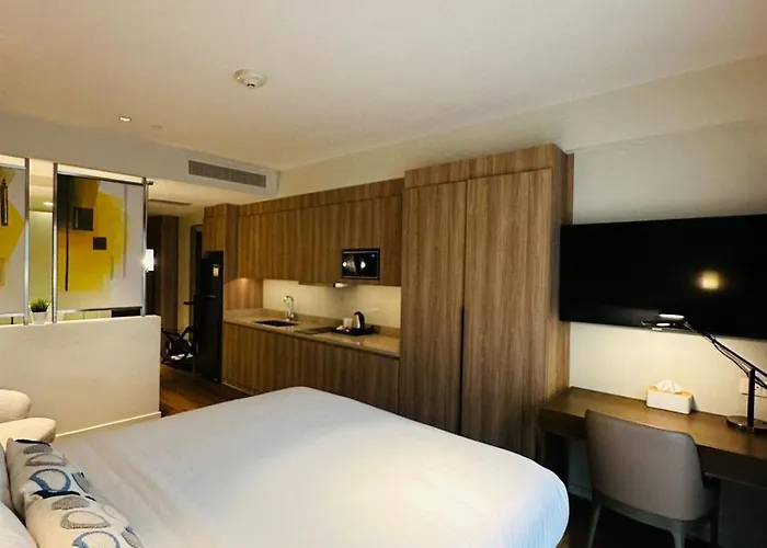 Acqua - Novotel 4* Manila